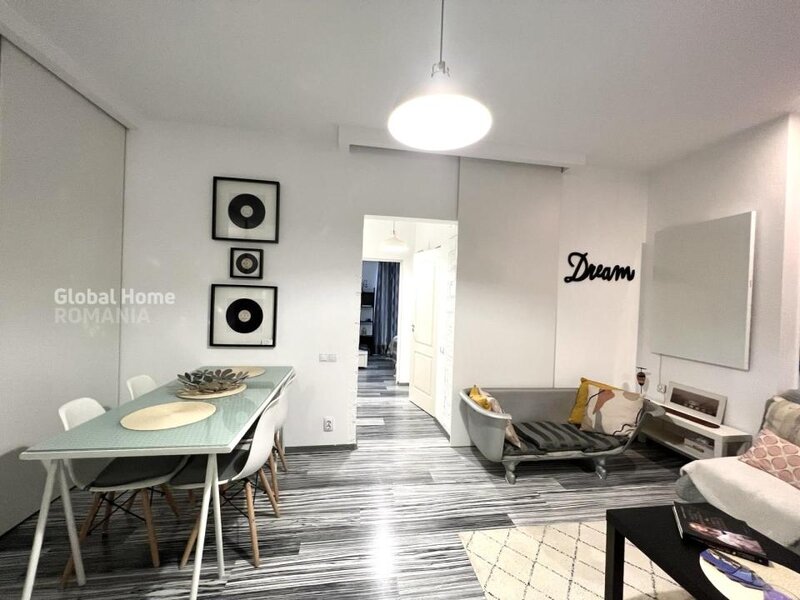 Calea Victoriei, 2 rooms apartment stradal, no risc building