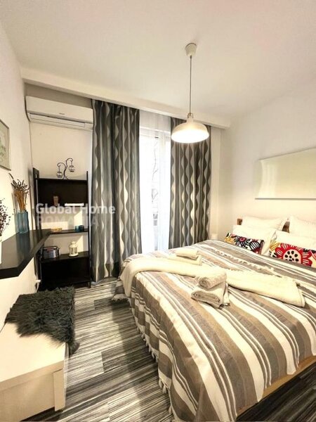 Calea Victoriei, 2 rooms apartment stradal, no risc building