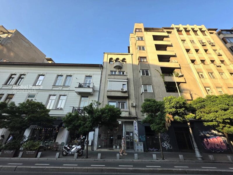 Calea Victoriei, 2 rooms apartment stradal, no risc building